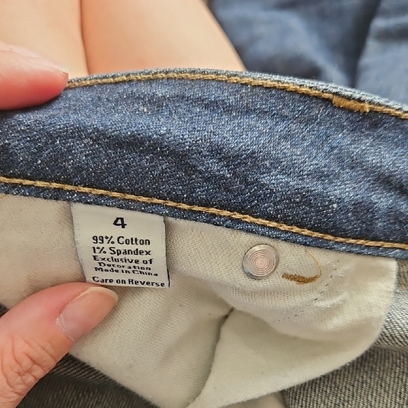 Simply Vera Straight Blue Denim Jeans, Size 4 - Picture 4 of 6
